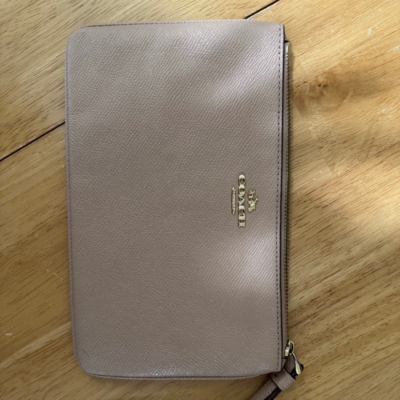 Coach Wristlet - Picture 1 of 2